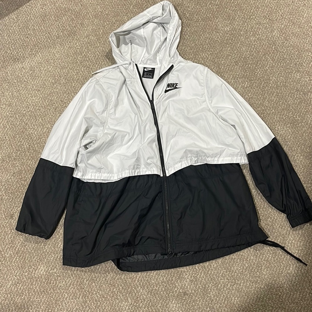 Nike nylon windbreaker jacket size x-large